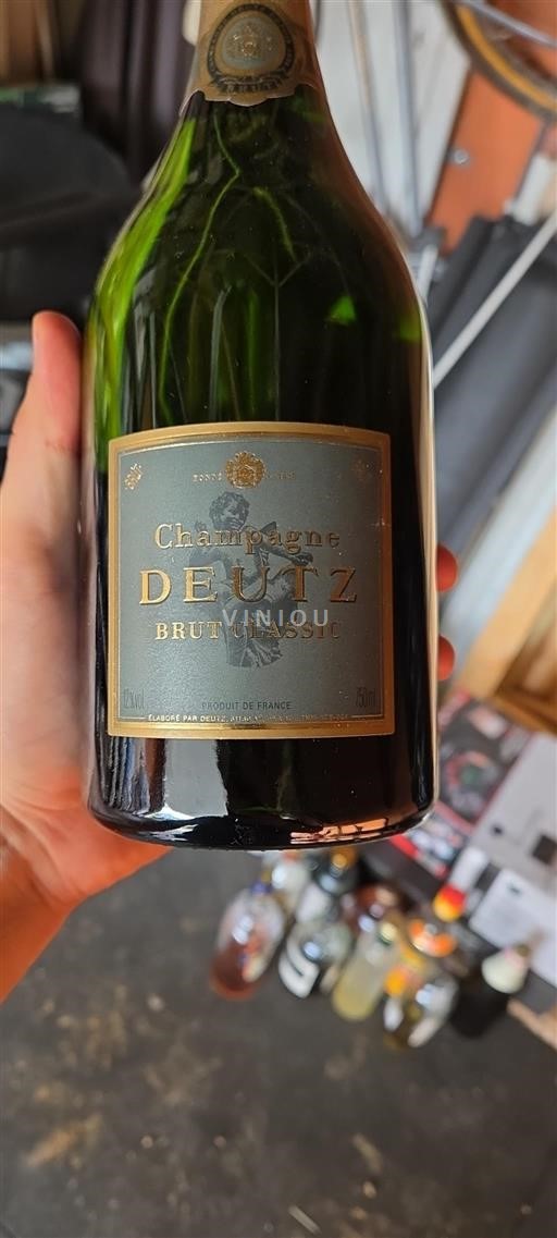 Šampanja Šampanjec Deutz Brut Classic Neleten.