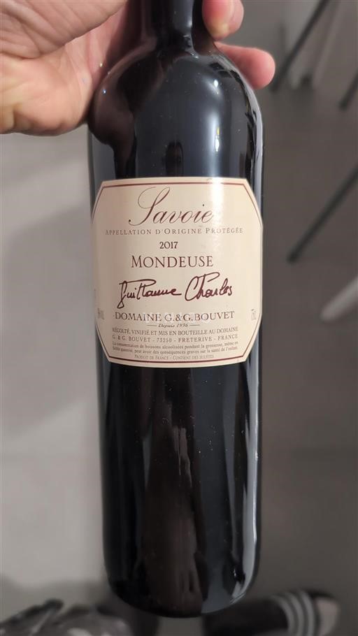 Savoyen und Bugey Mondeuse Domaine G. & G.-B. Bouvet Julianne Charbes 2017