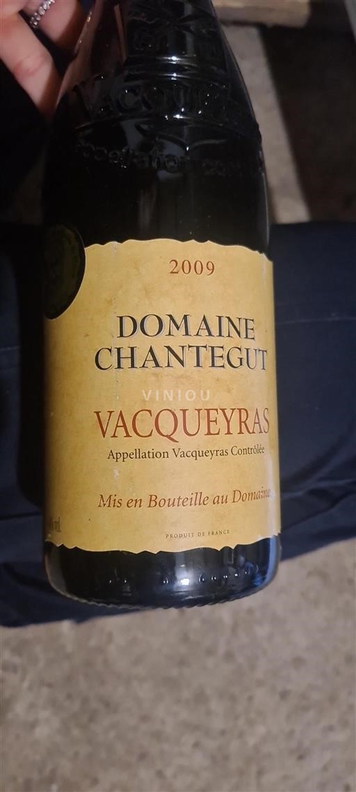 Rhônen laakso Vacqueyras Domaine Chantegut 2009