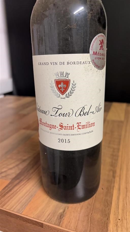 Burdeos Montagne-Saint-Émilion Château Tour Bel-Air 2015