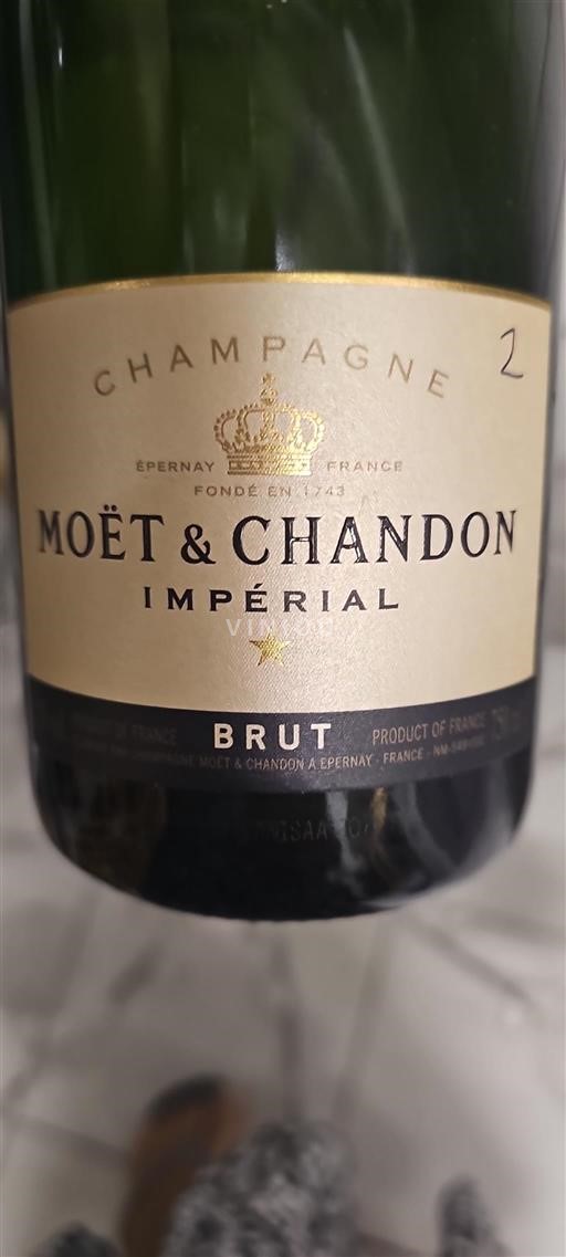 Champagne Sâm-panh Moët & Chandon Impérial Không niên vụ
