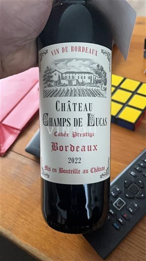 Bordeaux Château Champs de Lucas Prestige 2022