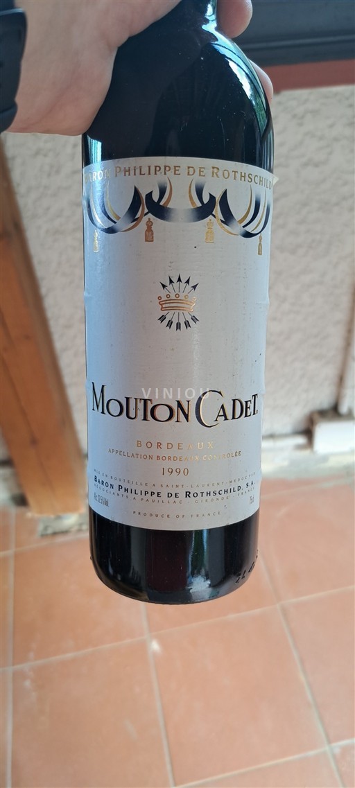 Bordeaux Baron Philippe de Rothschild Mouton Cadet 1990