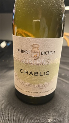 Burgundy Chablis Albert Bichot Non-Vintage
