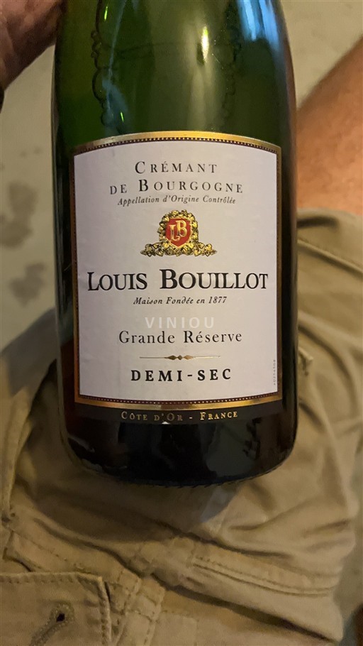 Burgundi Crémant de Bourgogne Louis Bouillot Grande Réserve Ei vuosikertaa