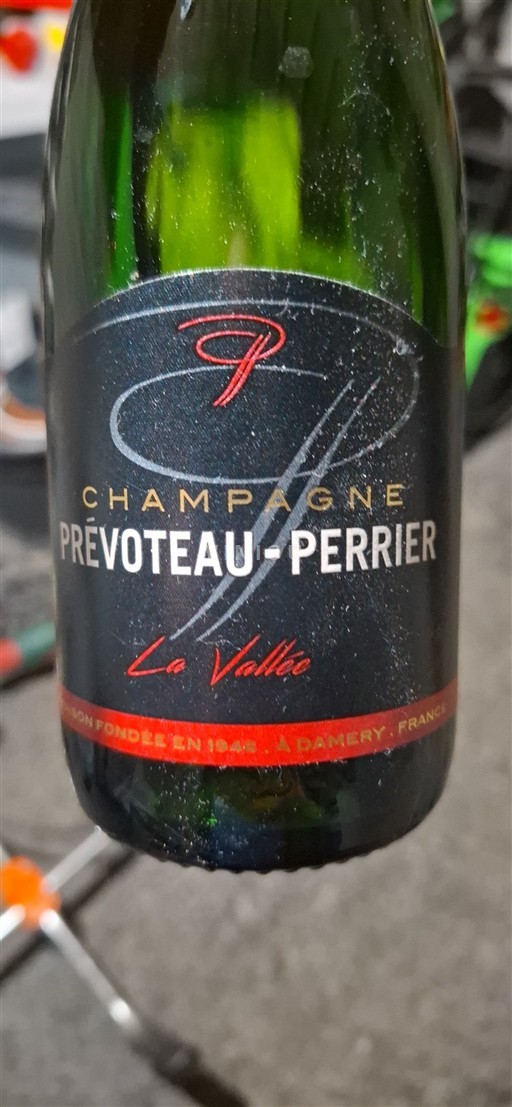 Champagne Šampanské Prévoteau-Perrier La Vallée Neročník