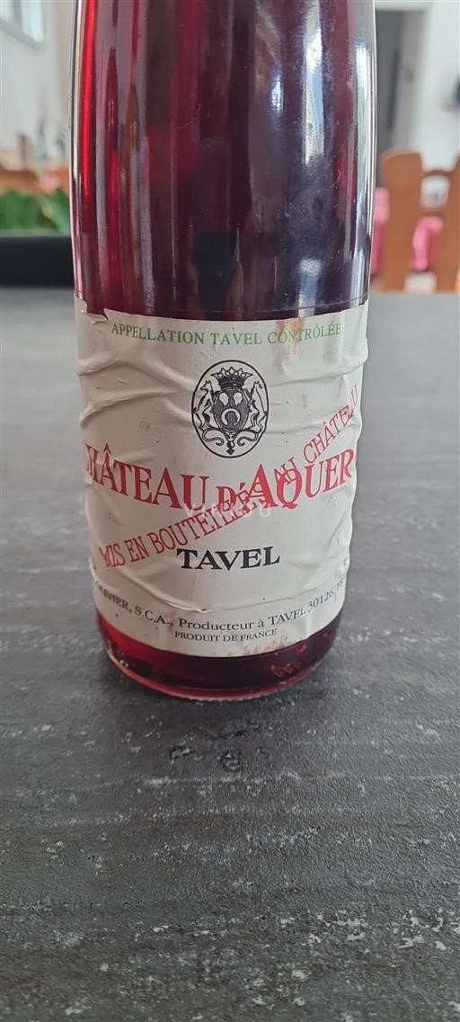 Rhônen laakso Tavel Château Aqueria 2005