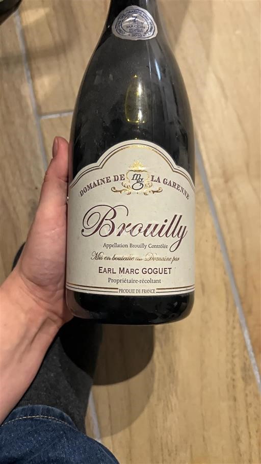 Beaujolais Brouilly Domaine La Garenne Ei vuosikertaa