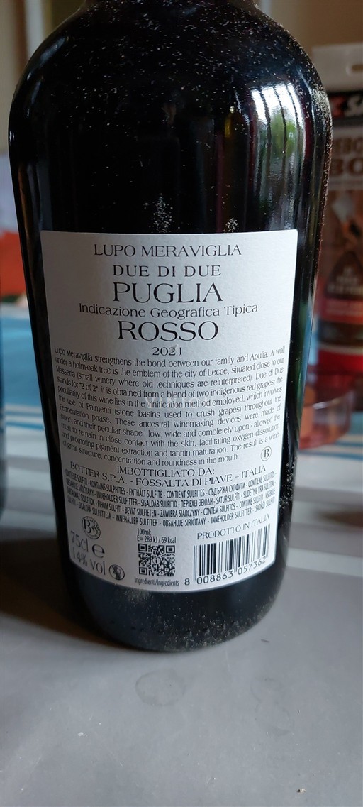 Pouilles Lupo Meraviglia Due di Due 2021