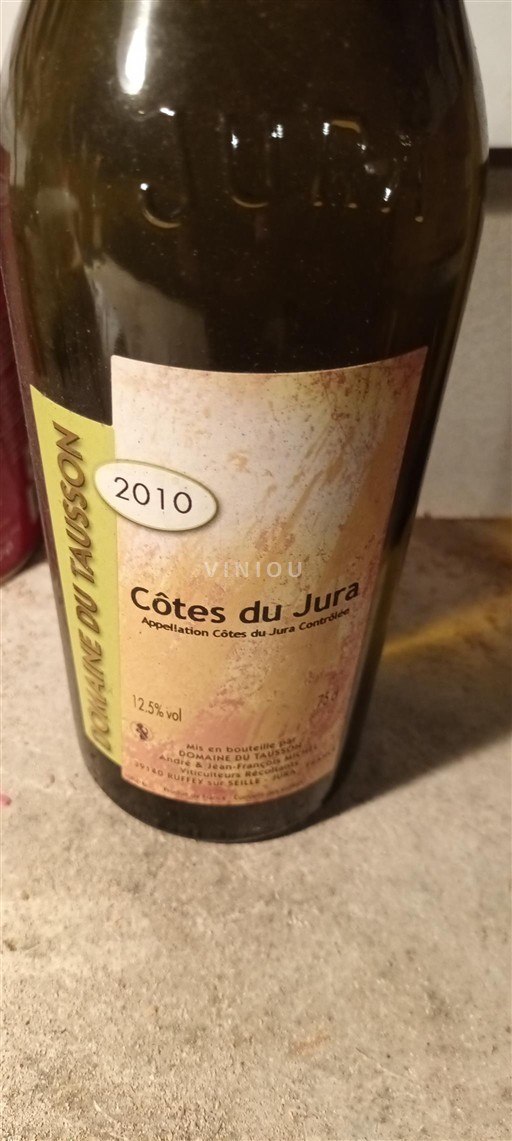 Jura Côtes-du-jura Domaine Tausson 2010