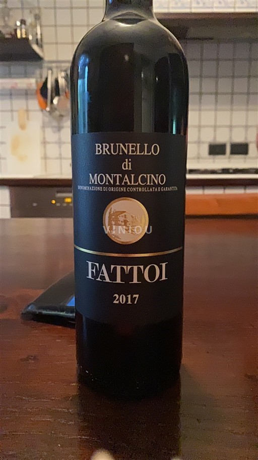 Toscana Brunello di Montalcino. Fattoi 2017