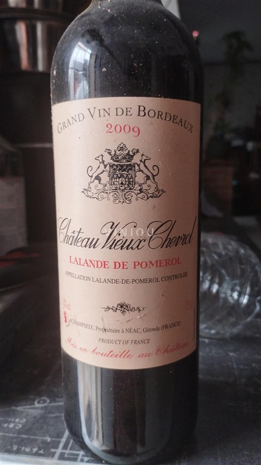 Bordeaux Lalande-de-Pomerol Château Vieux Chevrol 2009