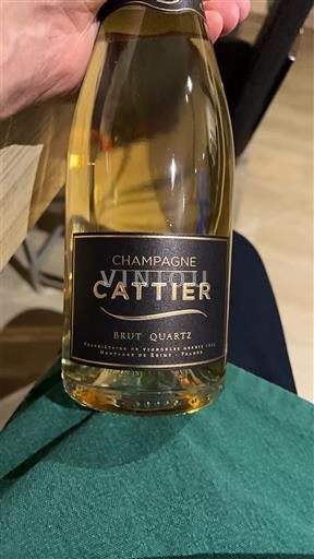 Šampanja Šampanjec Cattier Brut Quartz Neleten.