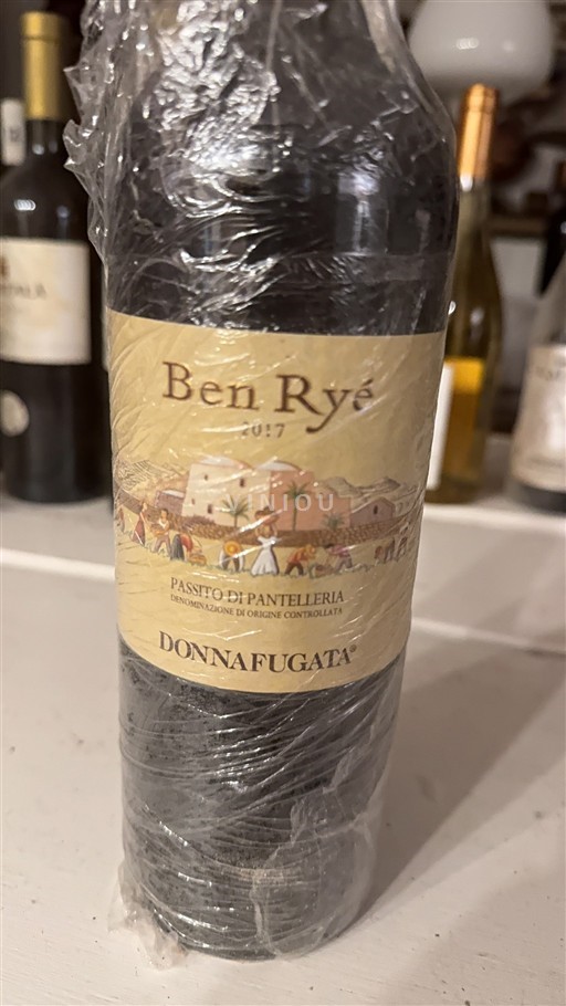 Wines of Sicily Moscato di Pantelleria Donnafugata Ben Ryé 2017