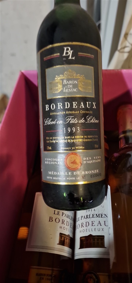 Burdeos Bordeaux Baron de Lestac Elevé en Fûts de Chêne 1993