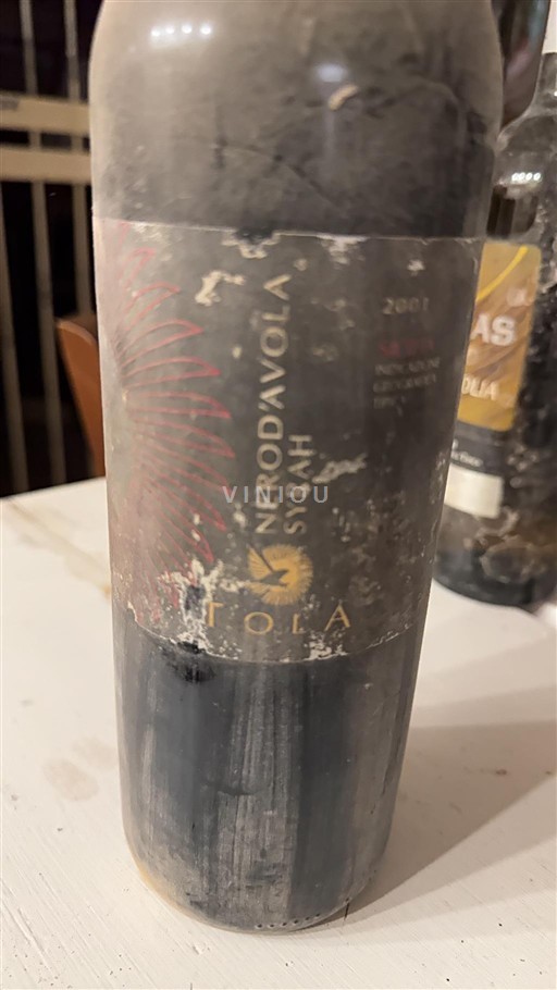 Wines of Sicily Unspecified Tola Nero d'Avola Syrah 2001
