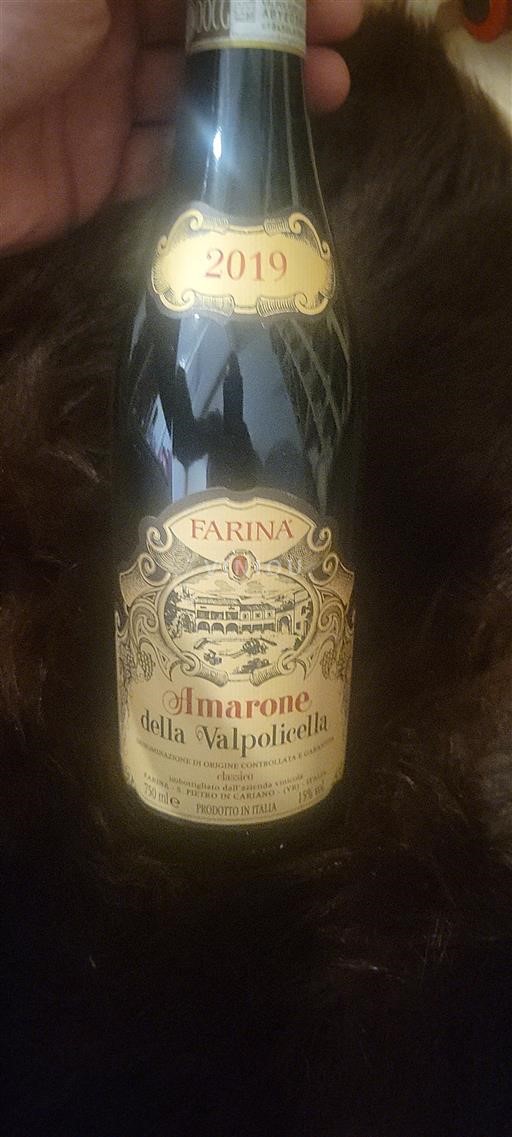 Véneto Amarone della Valpolicella Farina 2019
