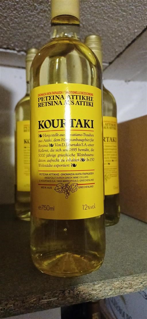 Macedonia Rapsani Kourtaki Retsina 2025