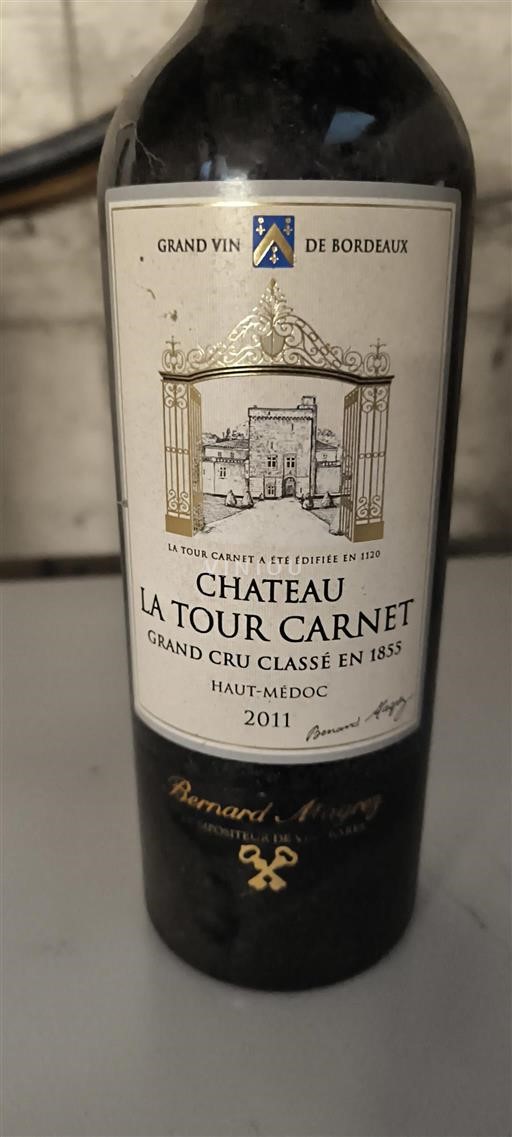Bordeaux Haut-Médoc Grand Cru Château La Tour Carnet 2011