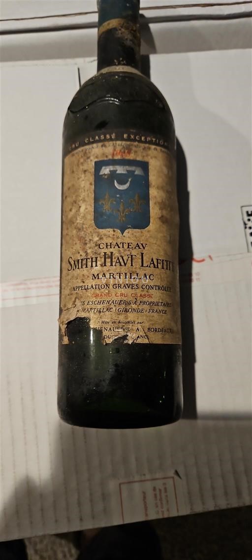Vin Rouge sec Château Smith Haut Lafitte Non millésimé France Bordeaux Graves AOC Grand Cru