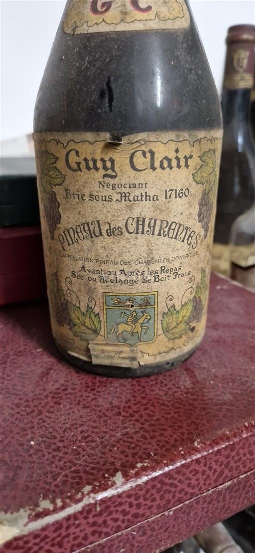 Poitou-Charentes Pineau-des-Charentes Guy Clair Không niên vụ