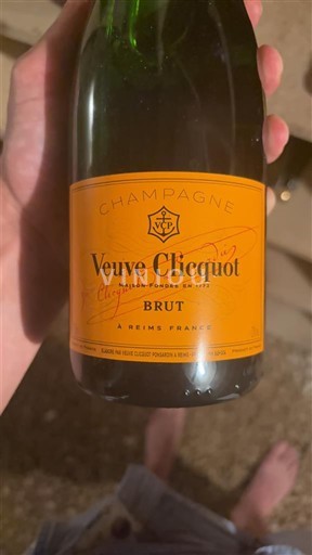 Champagne Šampanské Veuve Clicquot Neročník
