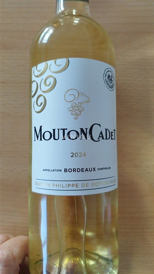Bordeaux Mouton Cadet 2024
