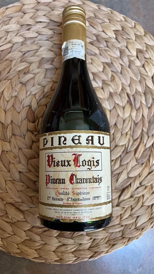 Poitou-Charentes Pineau-des-Charentes Vieux Logis 1990