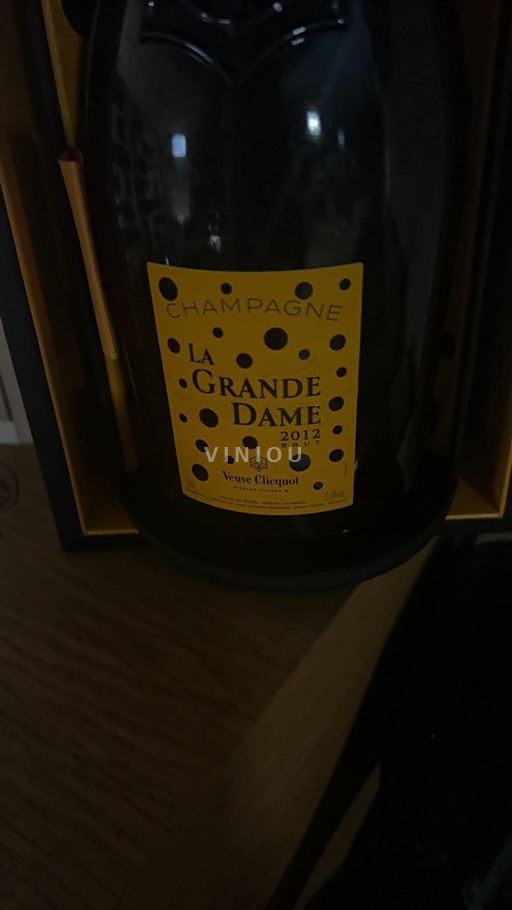 Champagne Veuve Clicquot La Grande Dame 2012