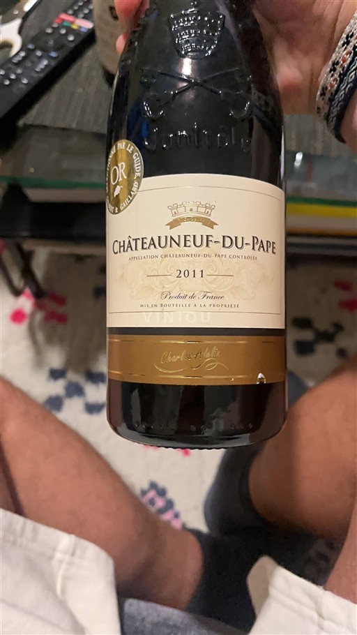 Rona dolina Châteauneuf-du-Pape Charles André 2011