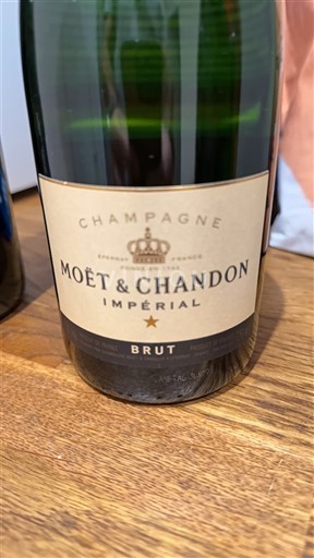 Champagne Sâm-panh Moët & Chandon Impérial Không niên vụ