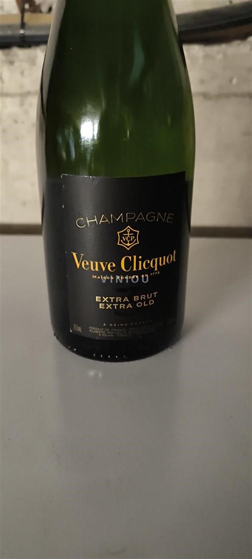 Champagne Veuve Clicquot Extra Brut Extra Old Non-Vintage