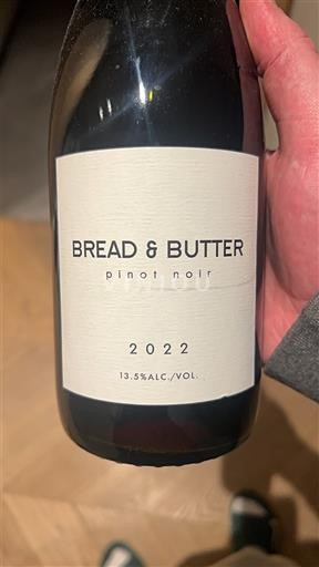 AVA californiane Non specificato Bread & Butter Pinot Noir 2022