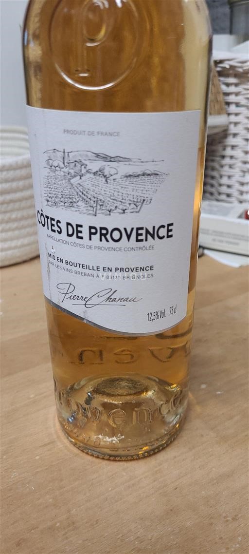 Provansa Côtes-de-Provence Pierre Charau Neleten.
