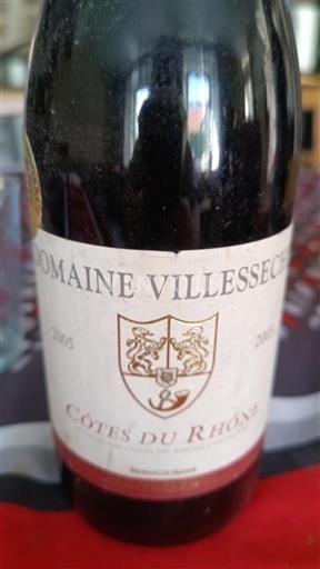 Rhônen laakso Côtes-du-rhône Domaine Villesseche 2005