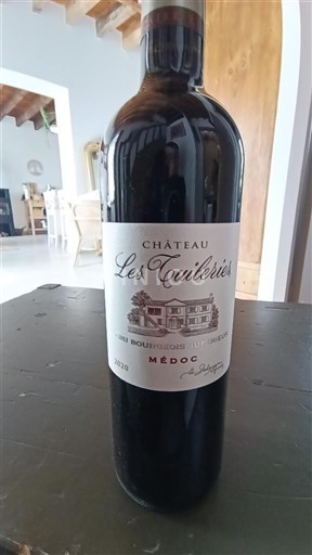 Burdeos Médoc Château Les Tuileries 2020
