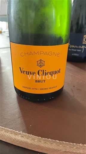 Champagne Šampanské Veuve Clicquot Neročník