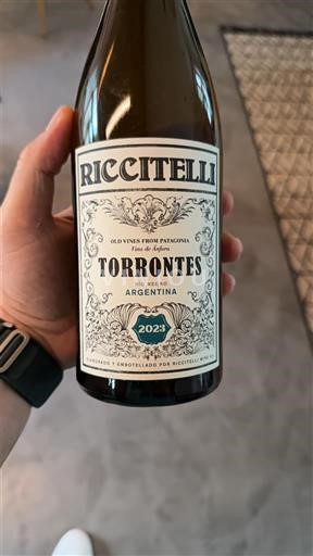 Patagonia Río Negron laakso Riccitelli Torrontes 2023