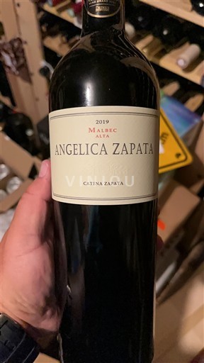 Mendoza Catena Zapata Angelica Zapata 2019