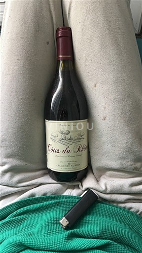 Rhône-dalen Côtes-du-Rhône Auguste Besson Ikke årgangsbestemt