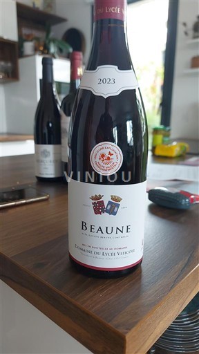 Burgundsko Beaune Premier Cru Domaine Lycée Viticole 2023
