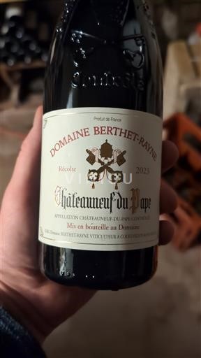 Rhônen laakso Châteauneuf-du-Pape Domaine Berthet-Rayne 2023