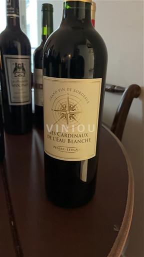 Burdeos Pessac-Léognan Les Cardinaux de l'Eau Blanche 2019