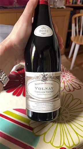 Burgund Volnay Seguin-Manuel Vieilles Vignes 2022