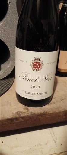 Burgundsko Charles Ninot 2023