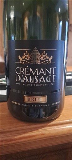 Alsace Alsace-kuohuviini Westhalten Ei vuosikertaa