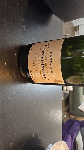 Champagne Sâm-panh Laurent Perrier Không niên vụ