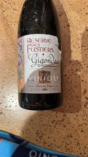 Rona dolina Gigondas Cave des Papes Réserve des Fustiers 1999