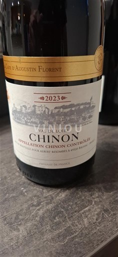 Loiren laakso Chinon Louise & Augustin Florent 2023