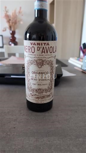 Vin Rouge sec Organico Vanità 2024 Italie Sicile IGT bio
